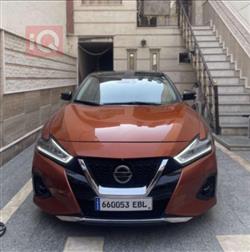 Nissan Maxima